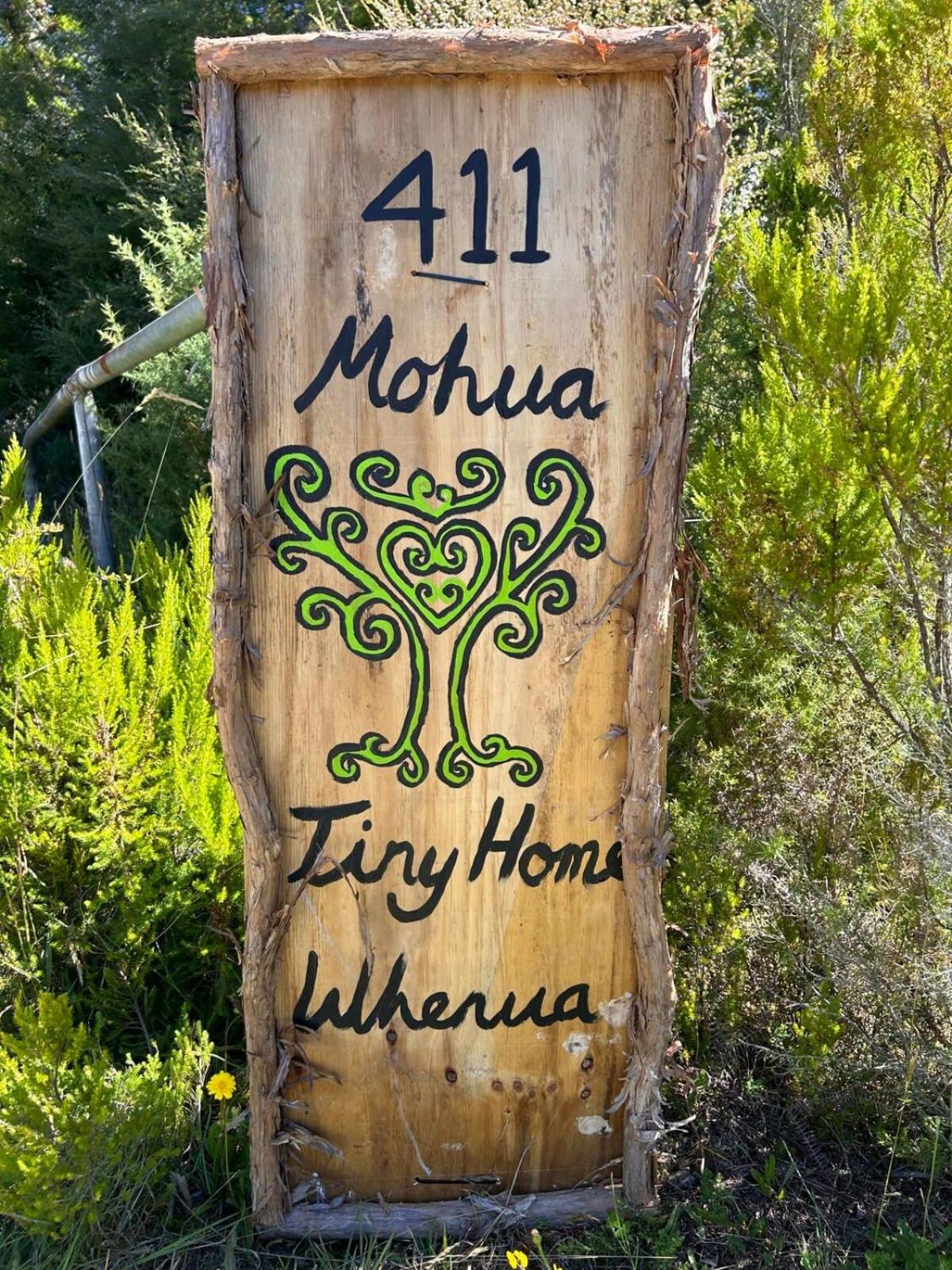 Ruru Tiny House By Tiny Away Rangihaeata Exterior foto